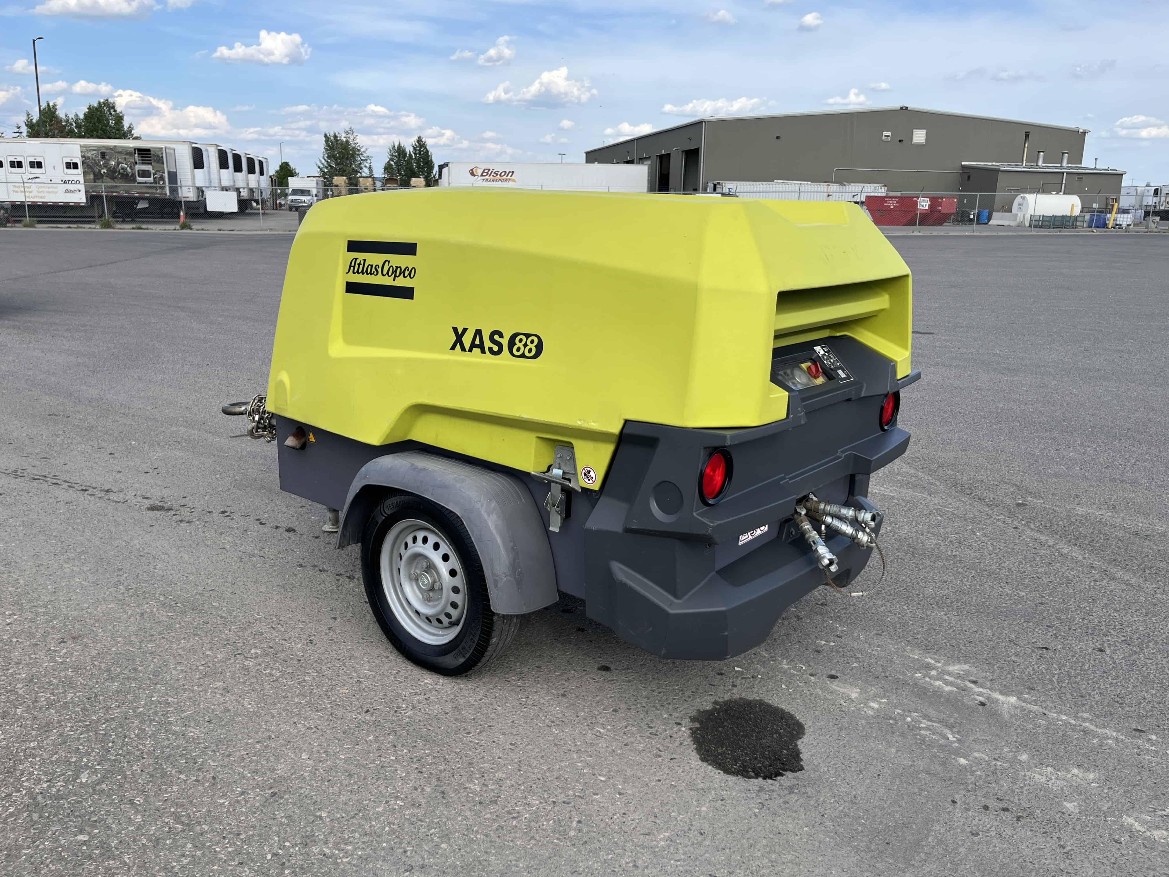 175 cfm air compressor for sale Atlas Copco XAS 88 in Ottawa, ON & Montreal Quebec